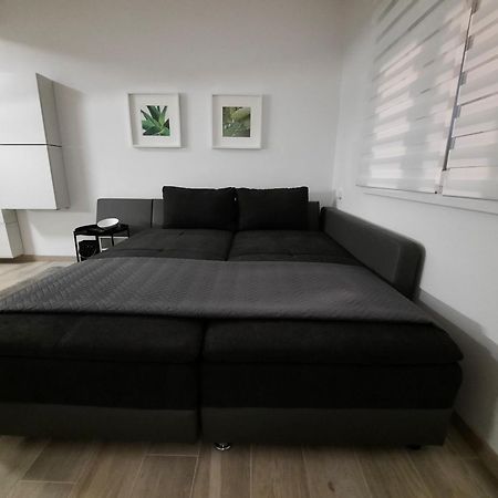 Apartments Kraljic 크르크 외부 사진